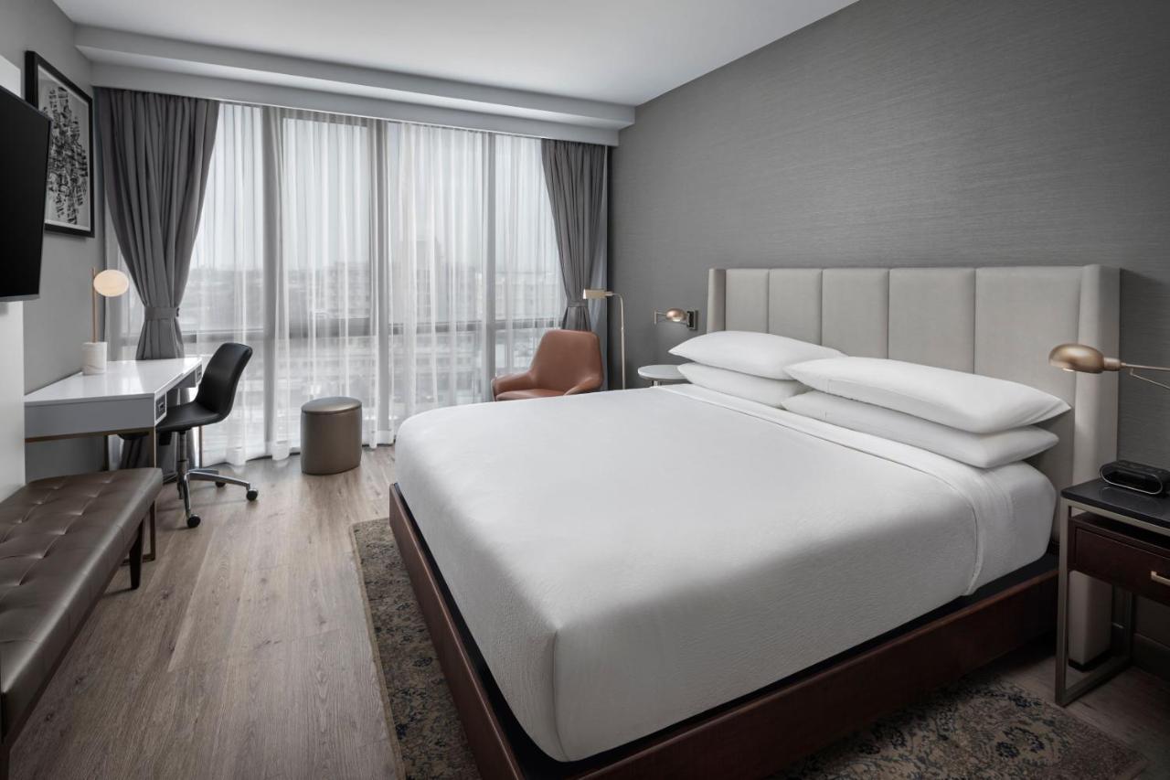 Four Points By Sheraton Flushing New York Buitenkant foto